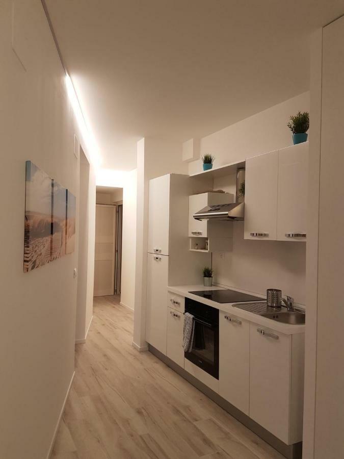 Appartamenti Frontemare Tortoreto Eksteriør bilde